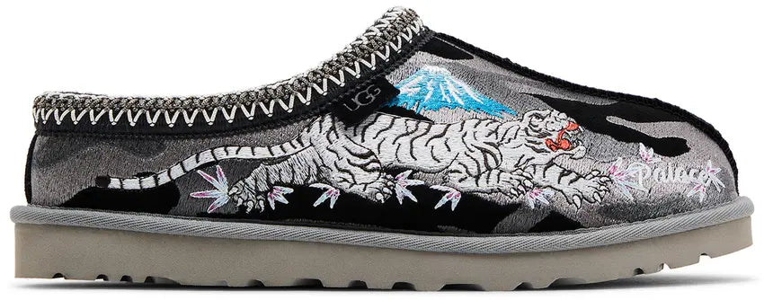 PALACE X UGG 24