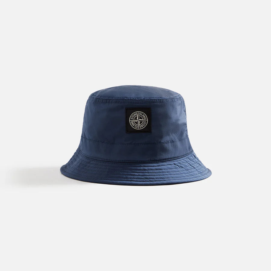 Stone Island
Nylon Metal Bucket Hat