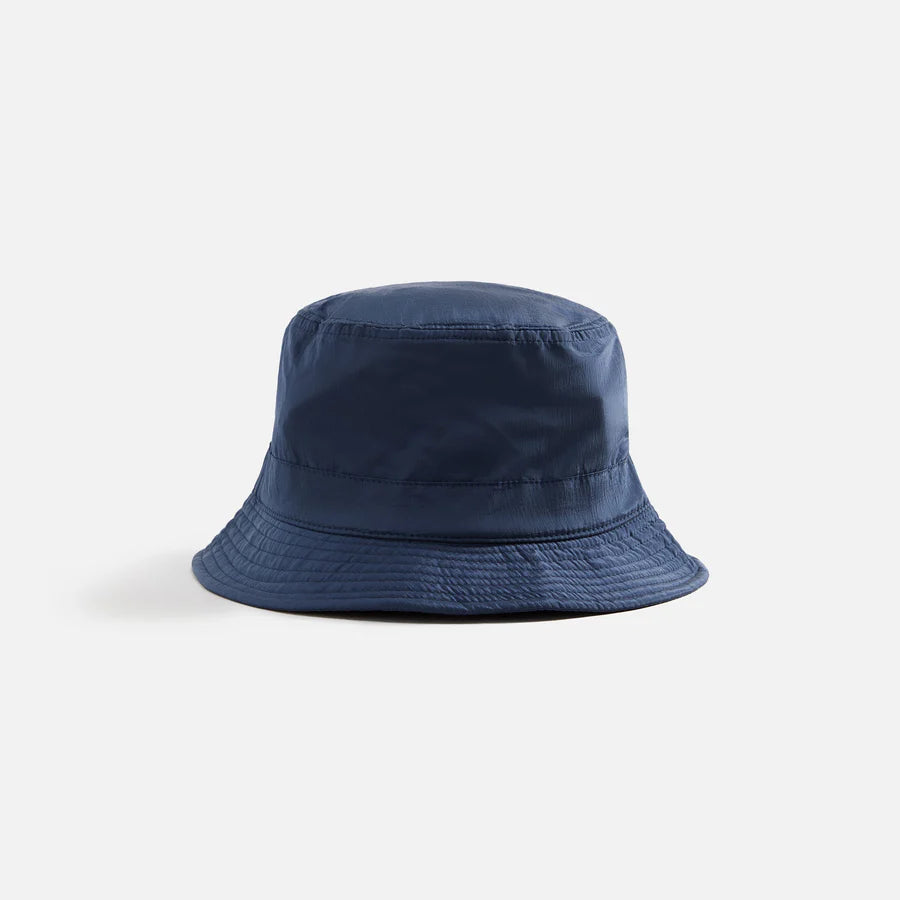 Stone Island
Nylon Metal Bucket Hat