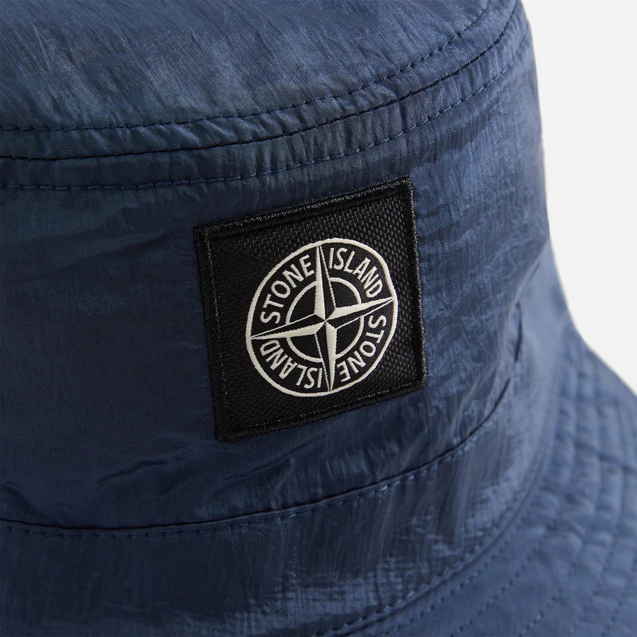 Stone Island
Nylon Metal Bucket Hat