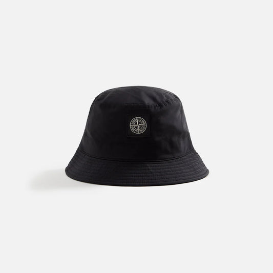 Stone Island
Nylon Metal Bucket Hat