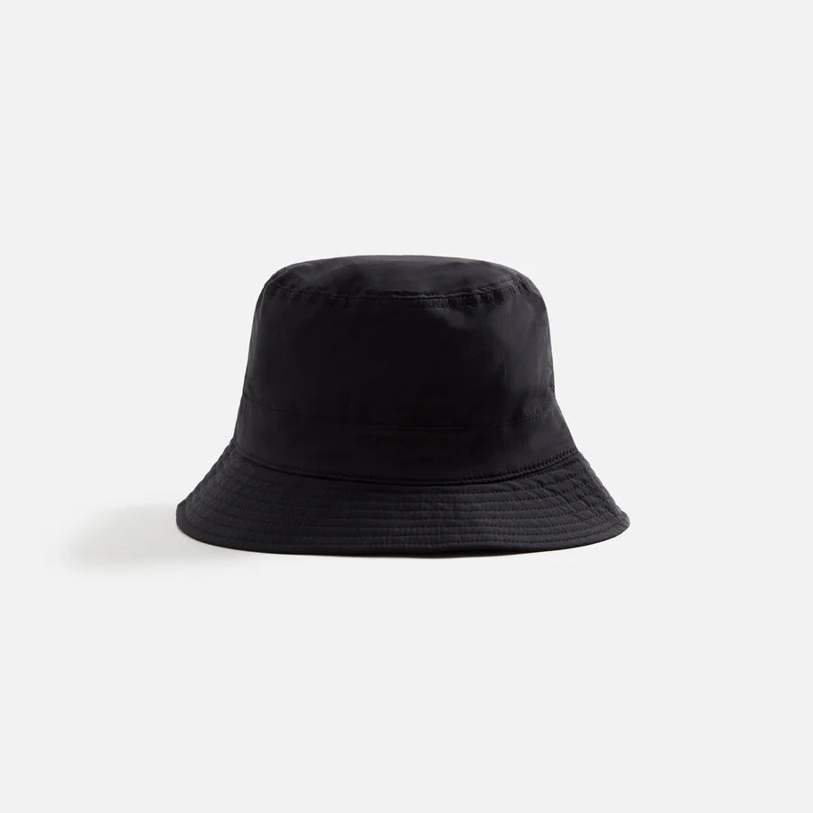 Stone Island
Nylon Metal Bucket Hat